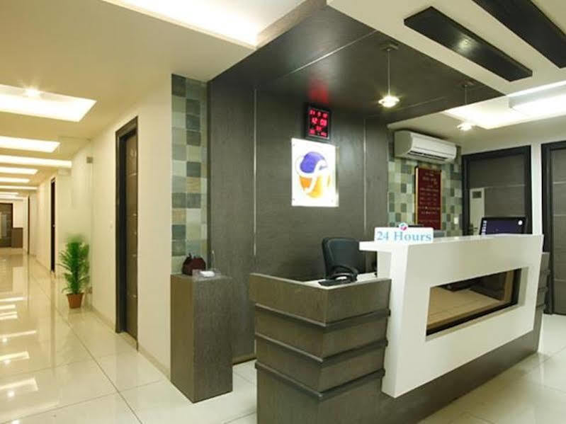 Hotel Flair Inn Ahmedabad Exterior foto