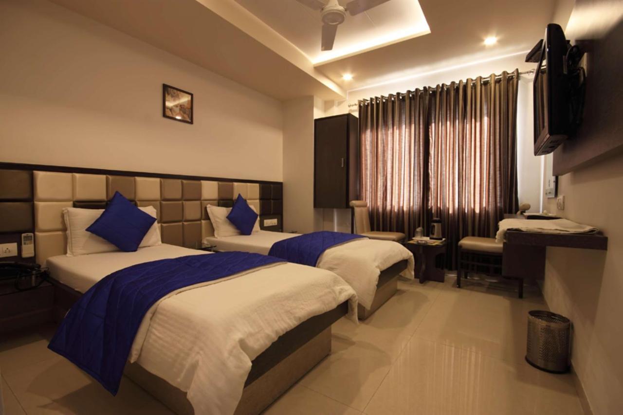 Hotel Flair Inn Ahmedabad Exterior foto